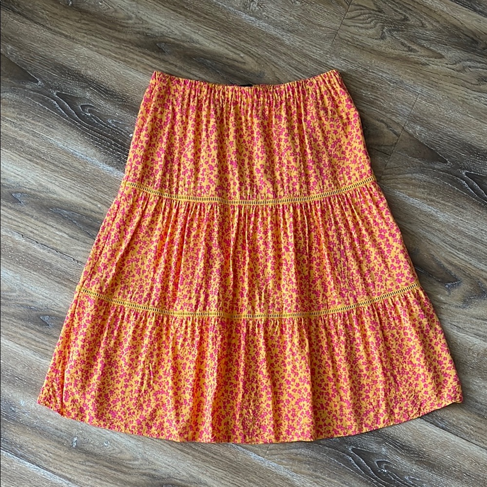 J Crew Tiered pull-on midi skirt in tossed bouquet print